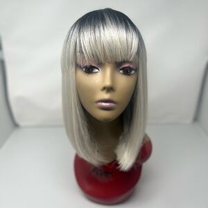 This black and white two-tone wig is perfect for any occasion.